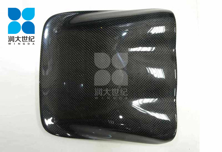 碳纖維汽車(chē)配件，碳纖維汽車(chē)用具，碳纖維異形件生產(chǎn)